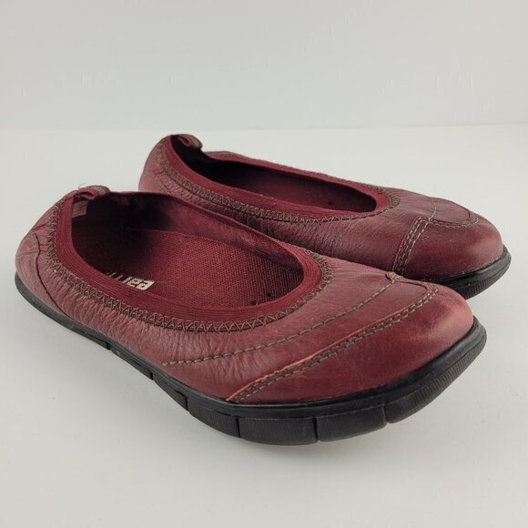 Earth Aspire Bordeaux Red Slip On Leather Flats 6B - Picture 1 of 7